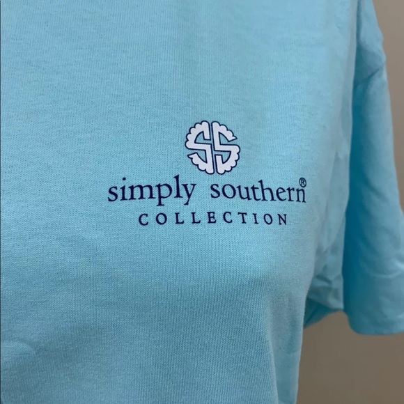 NWT Simply Southern t shirt beach hair don’t care - Picture 2 of 8